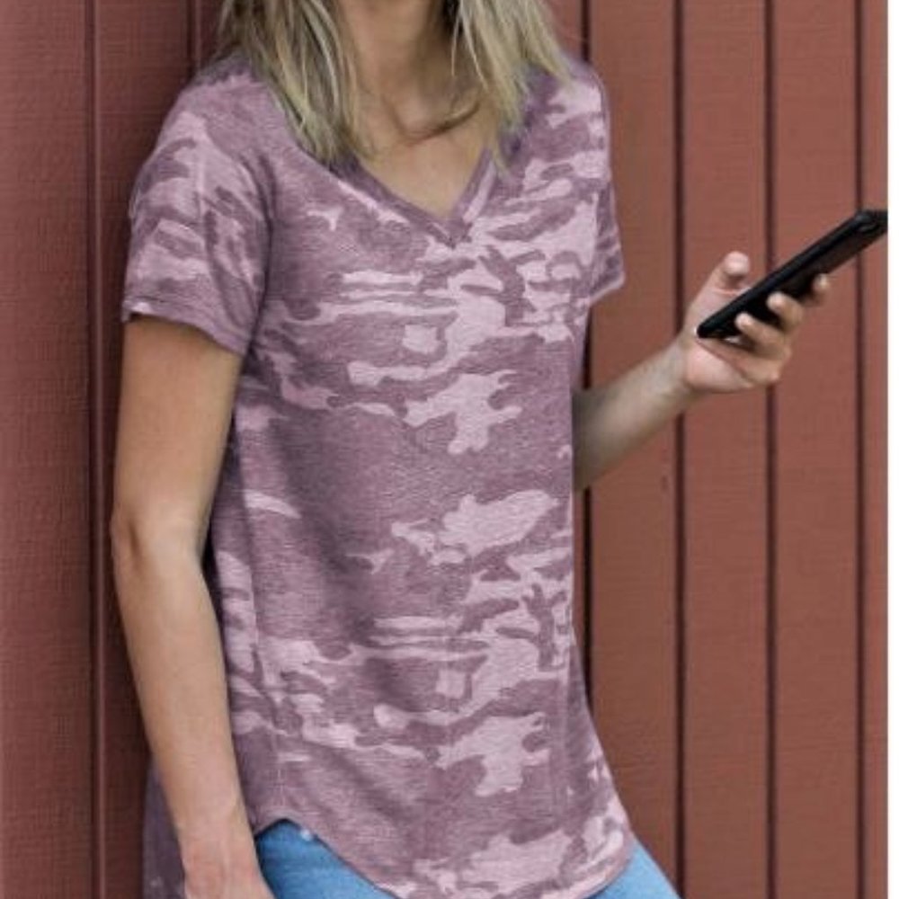 Amaryllis Pink Camo Short Sleeve Tee